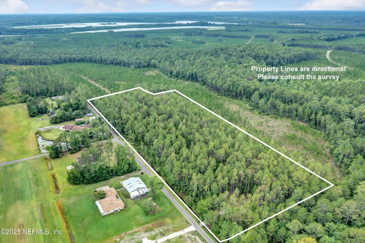 Approximate boundary of the five-acre Air Park Loop parcel