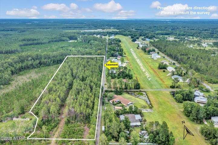 Runway and five-acre parcel orientation